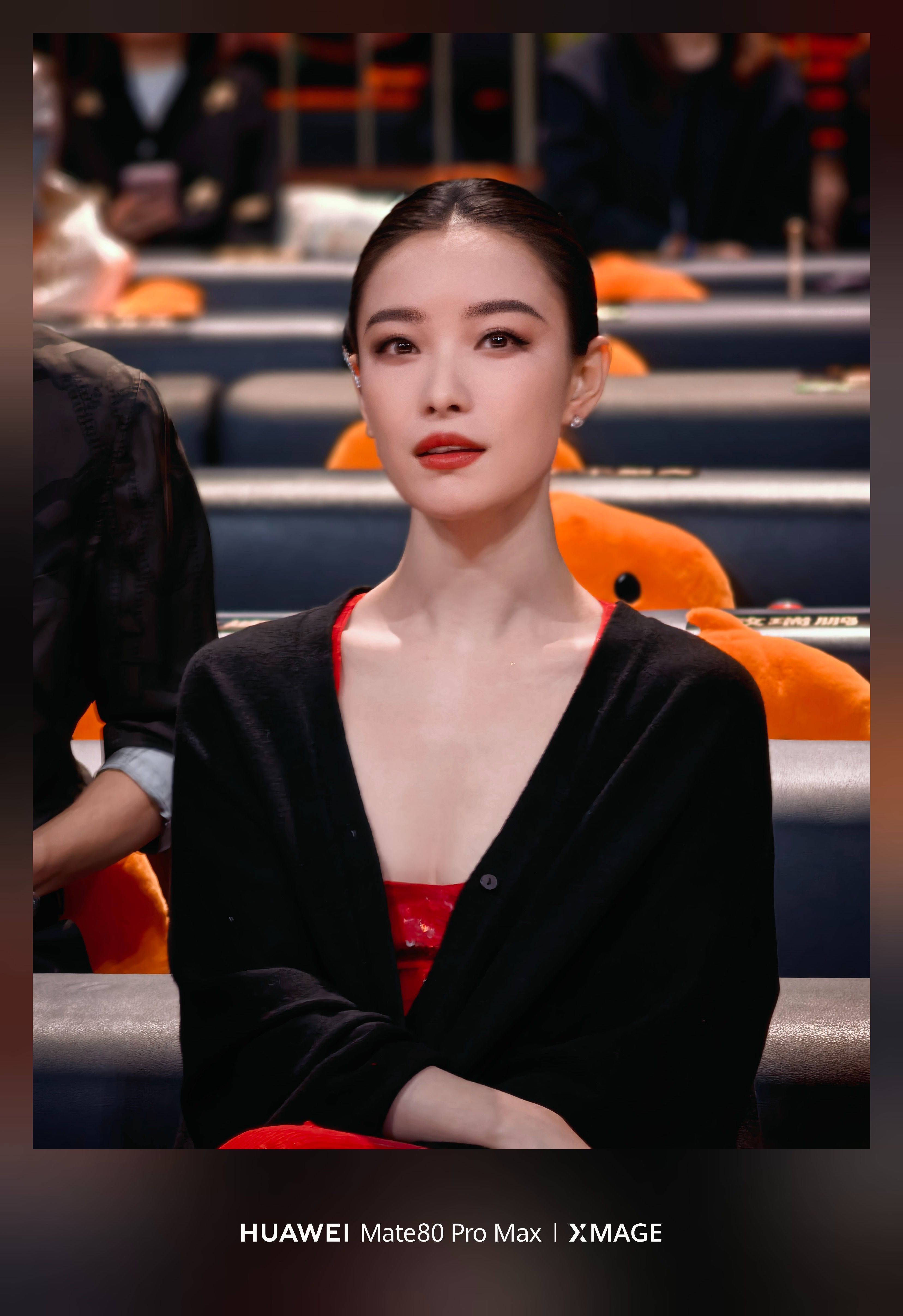 华为Mate双旗舰镜头下的群星大片 看到微博之夜Mate 80系列镜头下明星们的