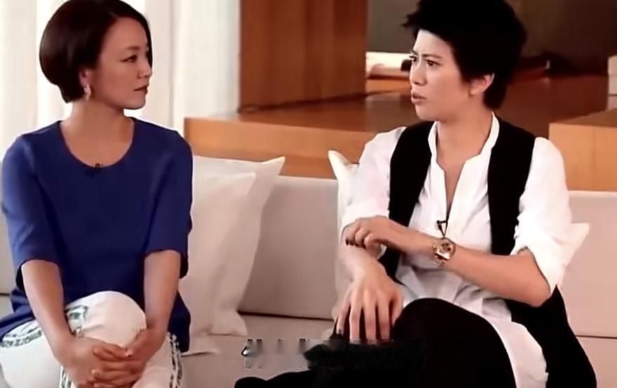 袁咏仪生完小孩什么都看不过眼，逼得张智霖差点要跟她离婚，袁咏仪：“我觉得他是忍不