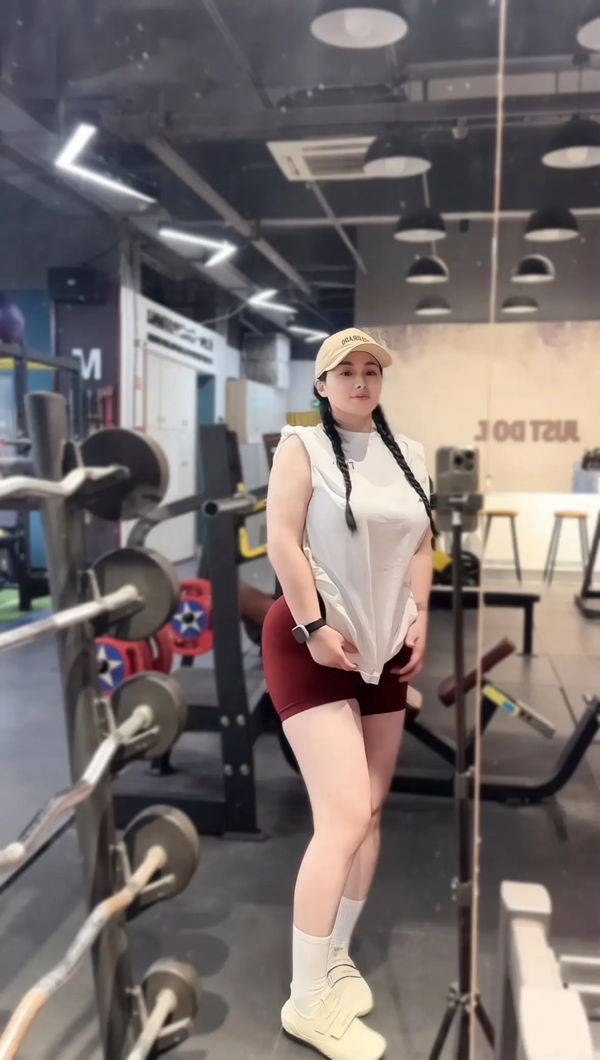 很忙💪