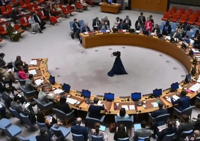 曾经瓜分中国的八国联军变成了14国，我们必须记住他们的名字：7月12日，美国、菲