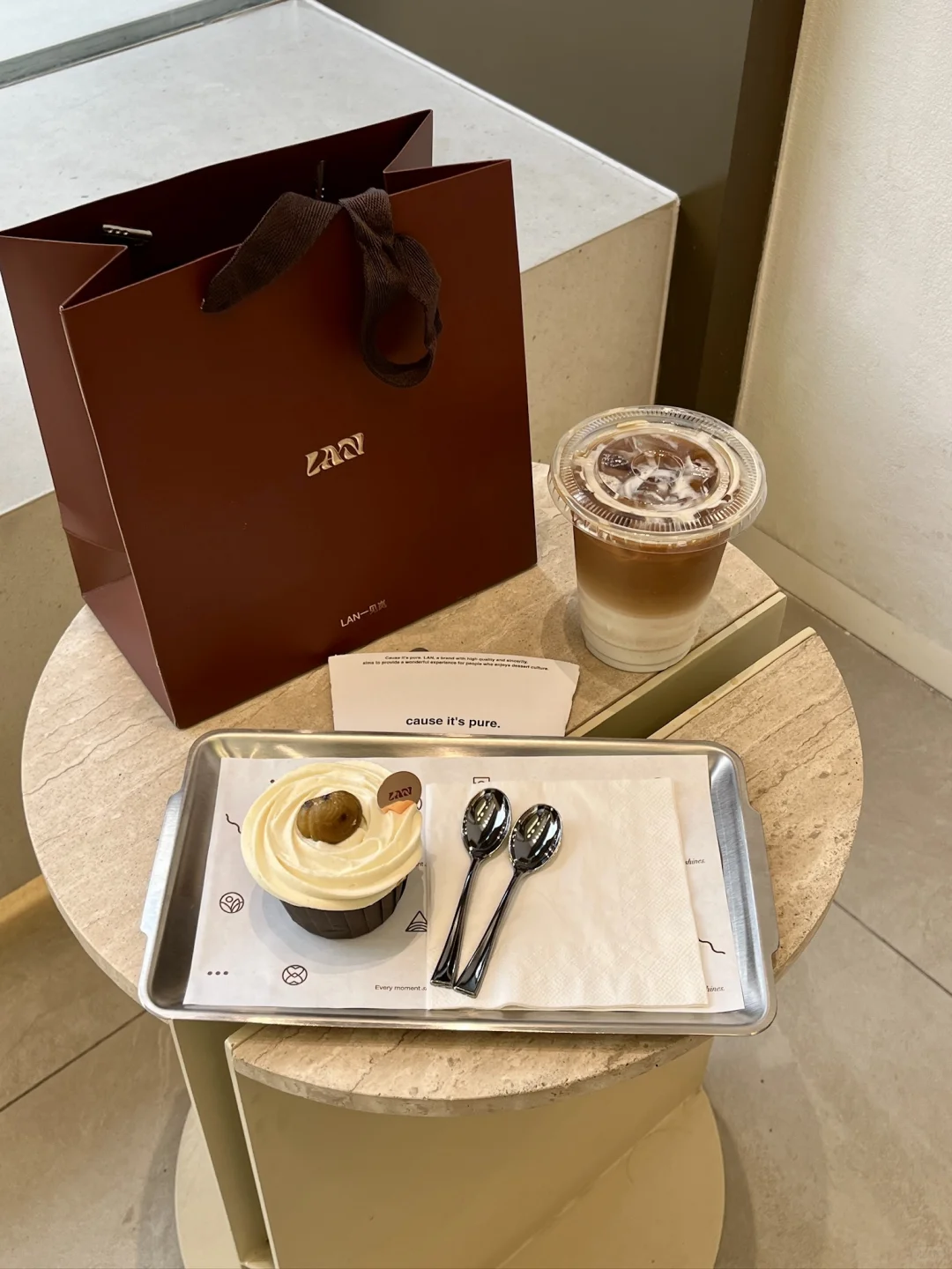 取悦自己💗下午茶的蛋糕和拿铁