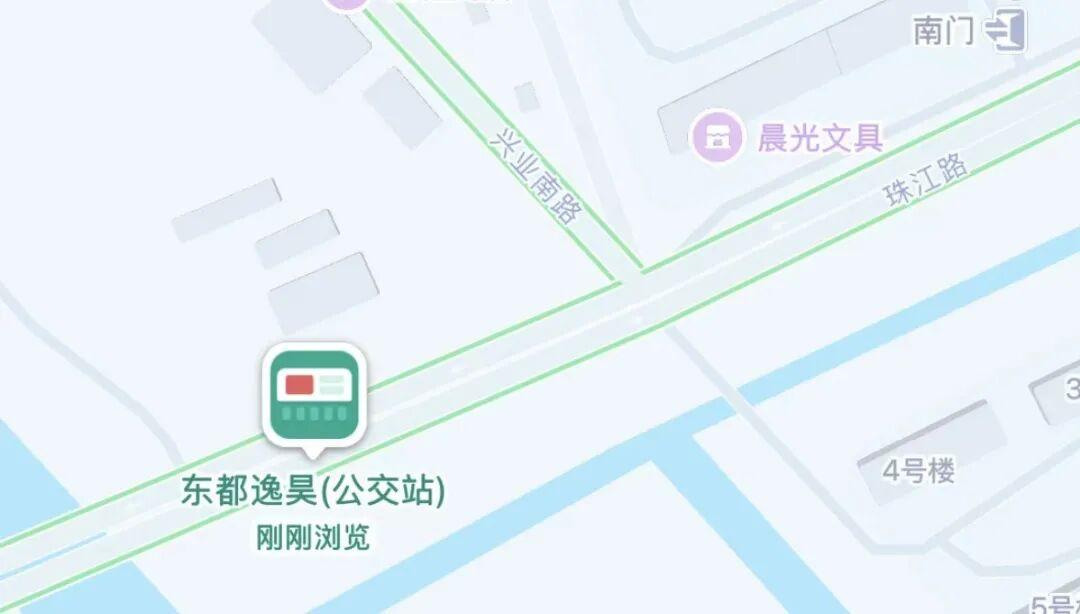 网友反映，响水珠江路实验学校周边路段交通秩序混乱。该路段缺少电子监控抓拍，机动车