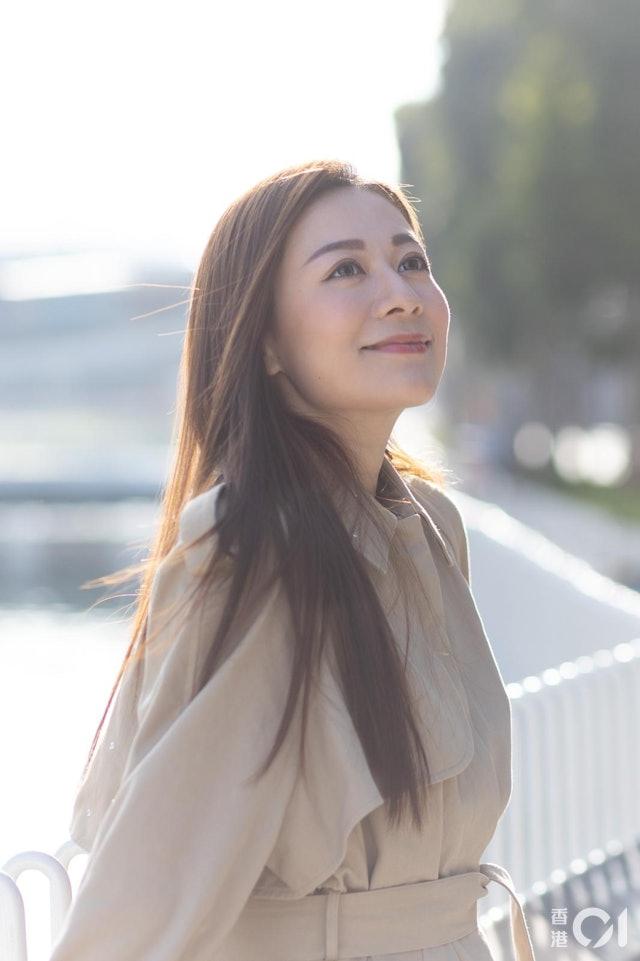 尖沙咀弥敦道今午（13日）发惊险车祸。下午约2时48分，一辆私家车在弥敦道近Th