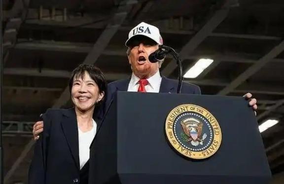 很多人以为今天的中国军力碾压日本，所以我们安全了。大错特错！当年侵华日军虽然凶残