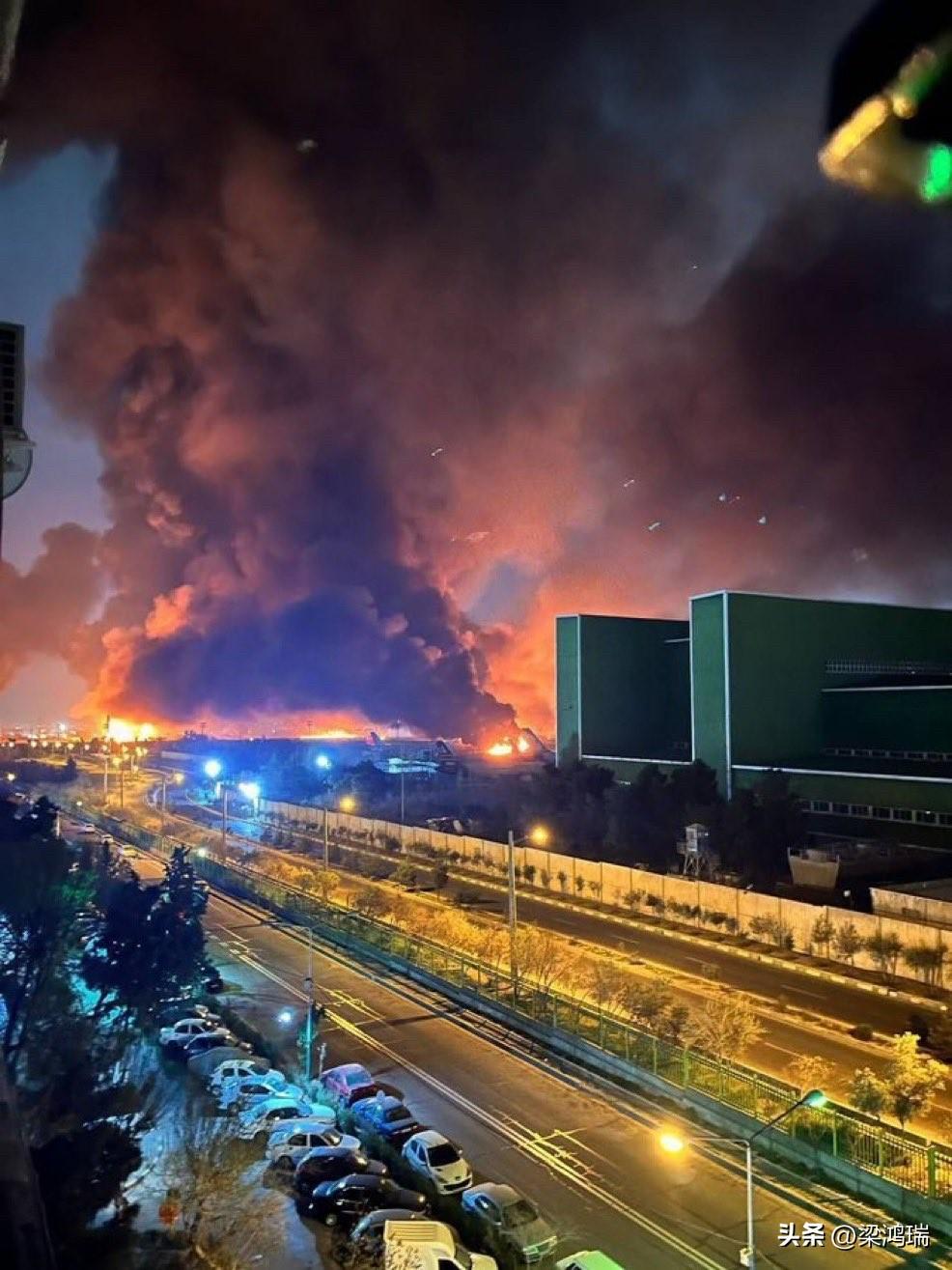 突发新闻：梅赫拉巴德机场并非军事基地，而是1300万德黑兰市民飞往设拉子、伊斯法