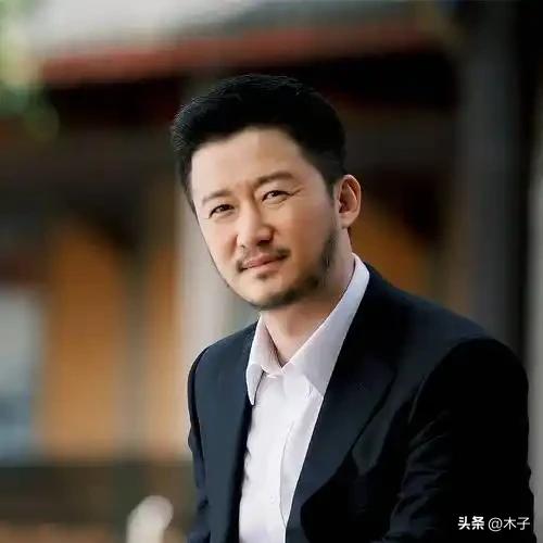 所有人都在说华语武侠早就死了，吴京却干了件让全网武侠迷直接沸腾的事！他要一口气拍