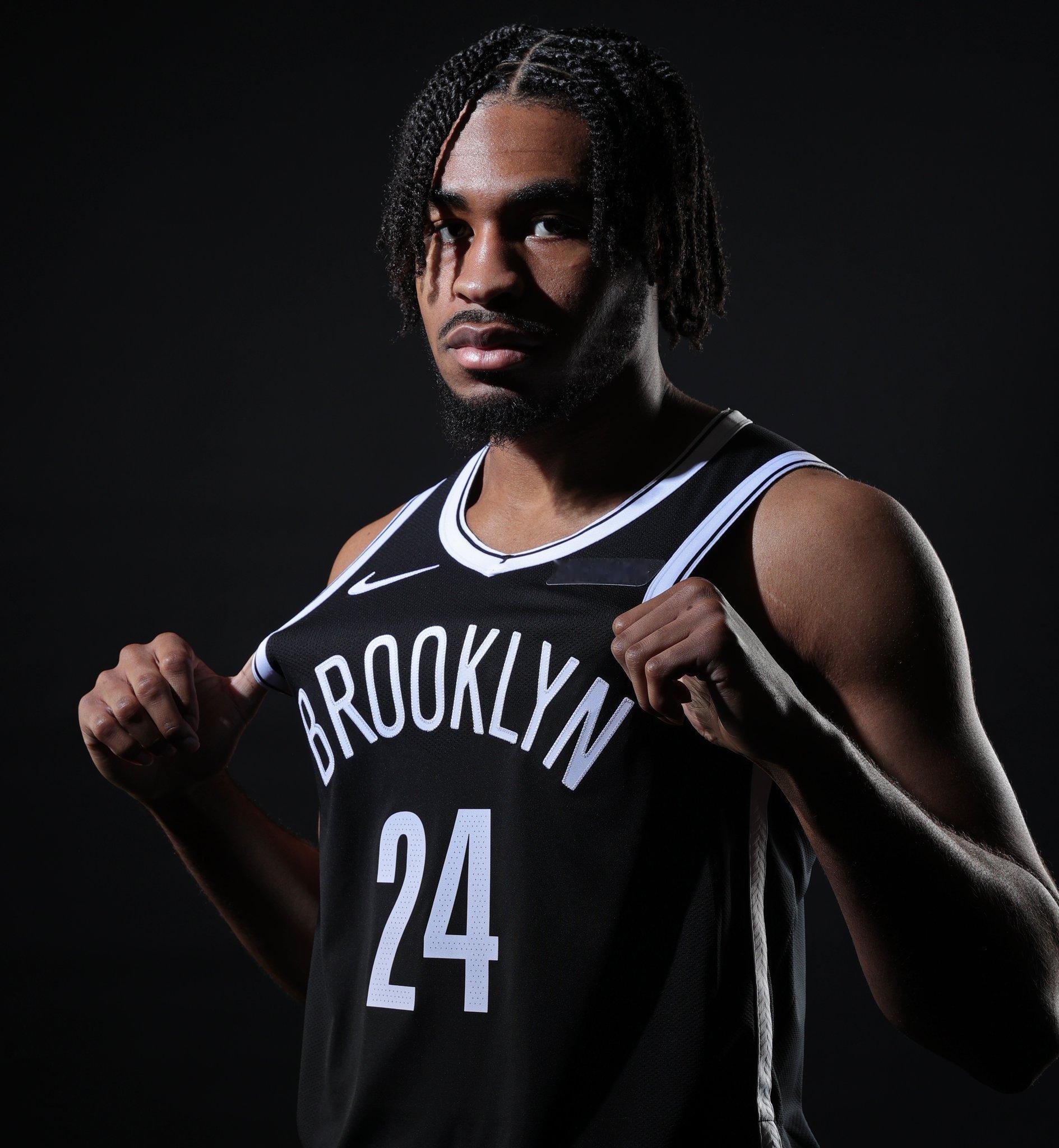 shams：篮网拥有1500万美元空间，还能创造更多空间，他们会继续探索吸收合同