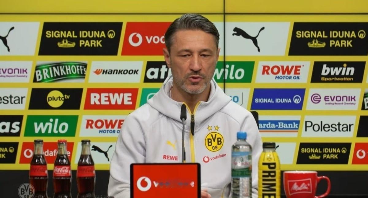 黄黑普鲁士多特蒙德[超话] 对阵汉堡的赛前发布会科瓦奇：“本赛拜尼背部有小问题，