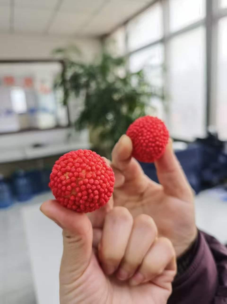 将来娶媳妇，我给儿子的十条建议！
1. 尽量找独生女
不是心眼小，多子女家庭事真