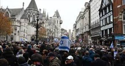 以色列对英国放出狠话，他们表示英国现在反犹太文化很严重，这是英国长期纵容的结果。