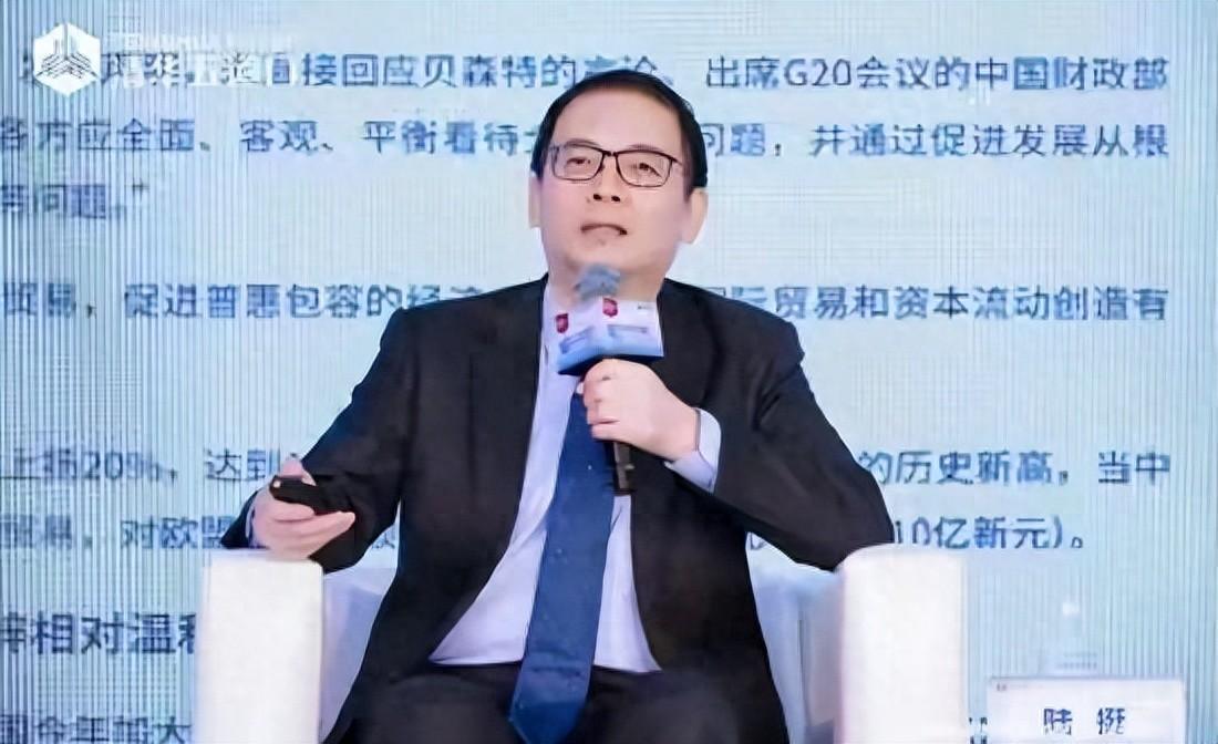 别再纠结人民币涨跌！中国经济真正的难题：钱没花在普通人身上 
 
人民币兑美元今