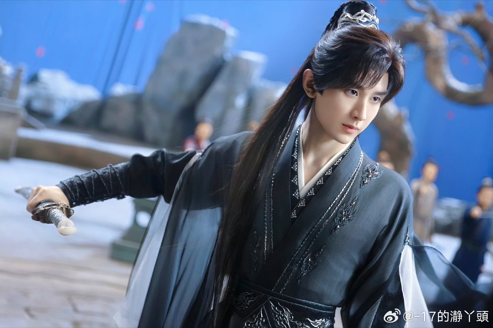 成毅赴山海cy成毅萧秋水李沉舟肖明明成毅，我喜欢你的帅气撩人和温暖善良，更加敬佩