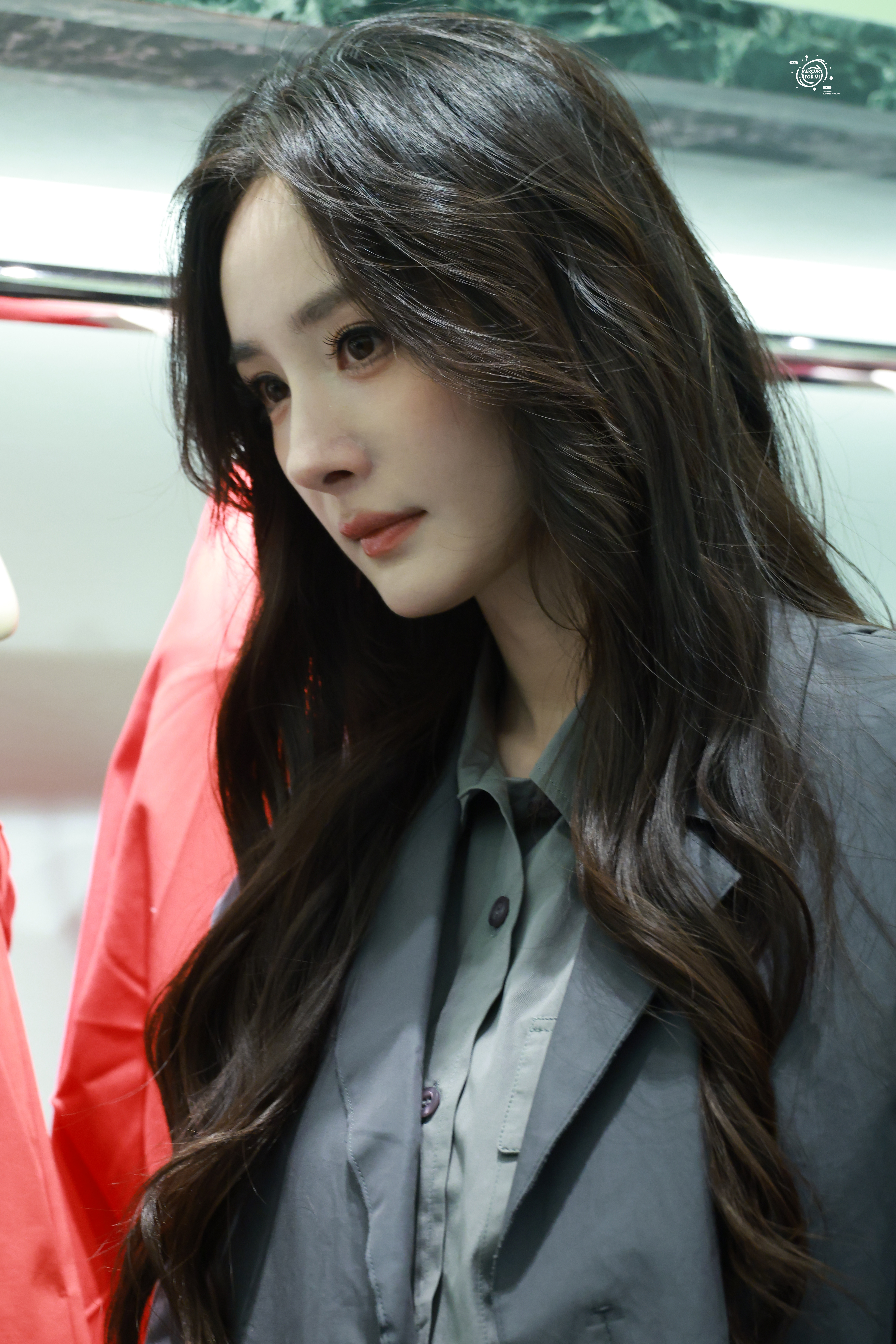 这居然是我妈幂的生图对杨幂的美貌知道的还是太少了！知道杨幂很美，但每次的活动生图