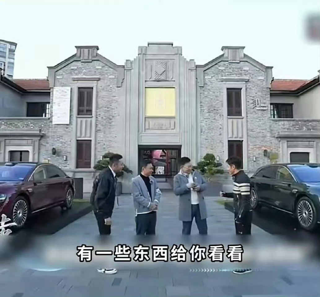  余承东把“成长”刻进2025太戳心了！五界合力刷新交付纪录，鸿蒙智行的成长就是