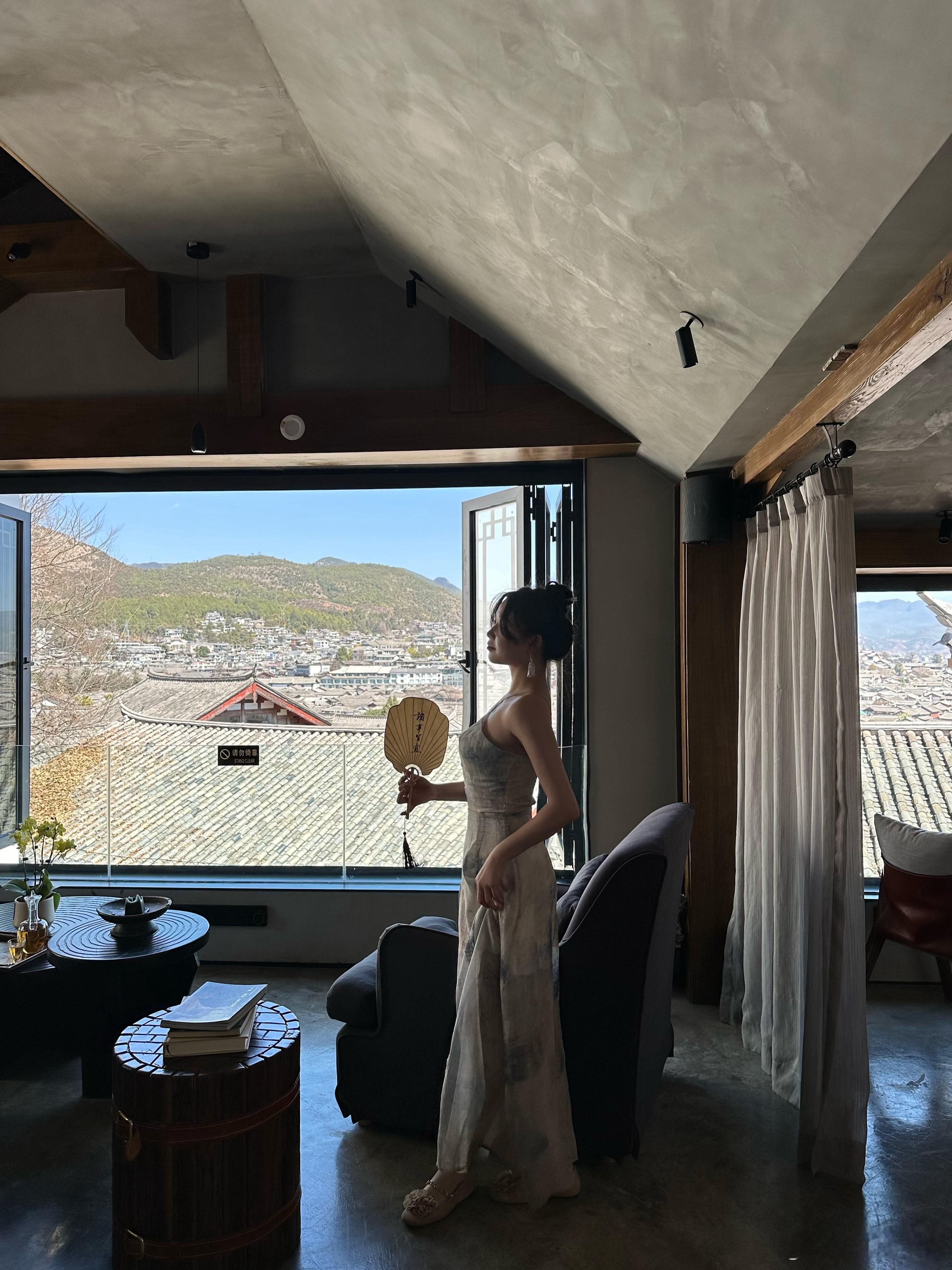 诗酒趁年华。 ​​​