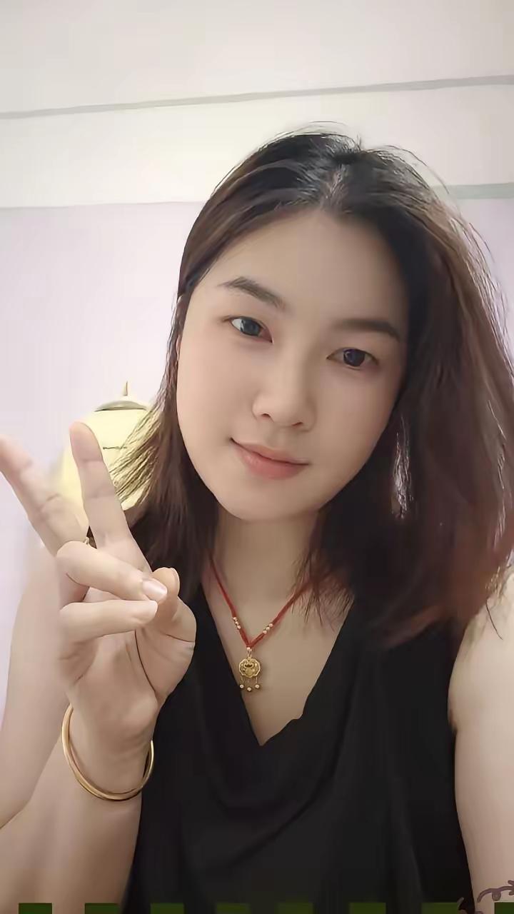 男人在意一个女人，是不会过于计较她是二婚的？关键看她这个二婚女人是否有，让这个男