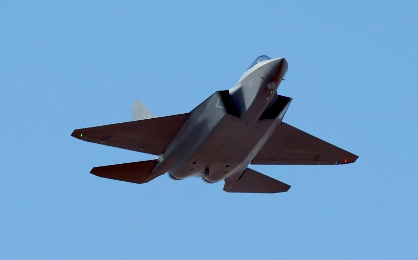 中方服从新德里要求，推迟向巴基斯坦交付歼35？印媒激动了，称这就是留在金砖联盟的