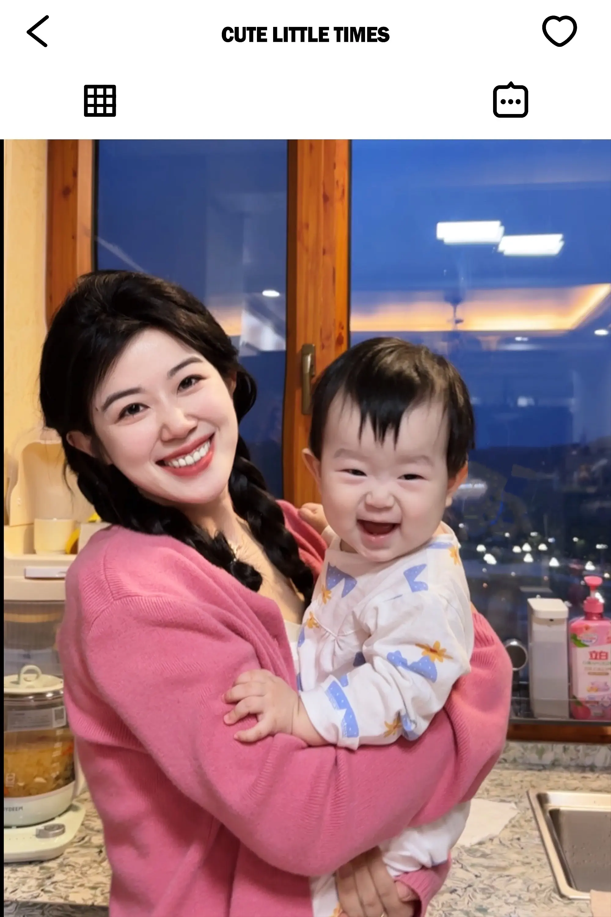 今天是妈妈们的日子 也是有小宝暖暖与大宝又丸一起陪我过得特别的母亲节 ...
