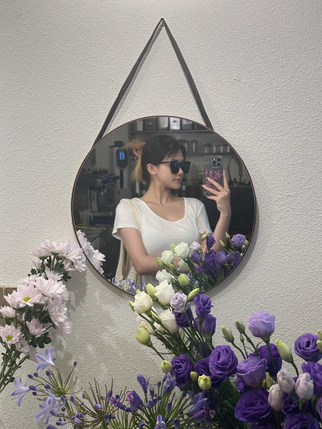 昨 ​​​