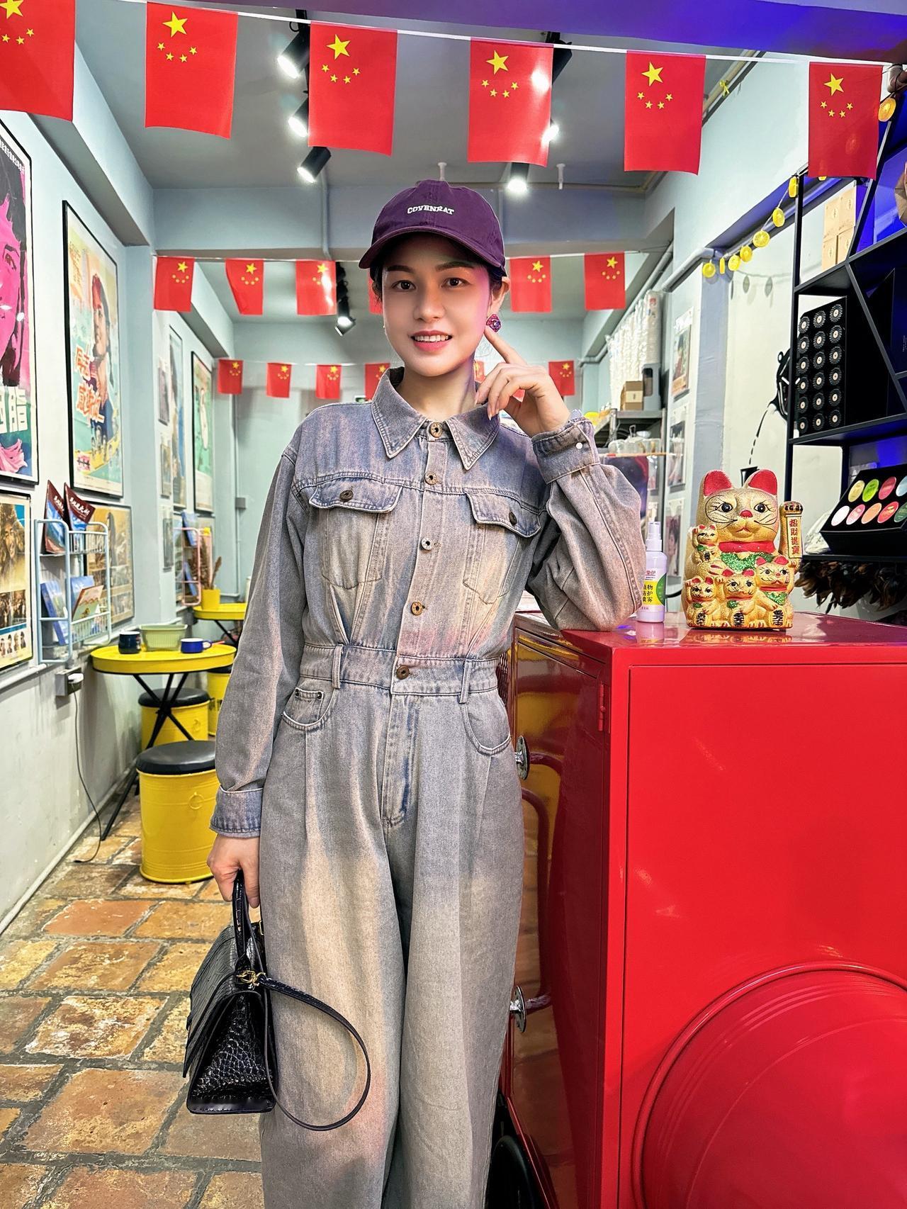 在琐碎的生活日常，我想把时光在流转中赠予我的美好，一一收藏。今天穿什么 休闲穿搭