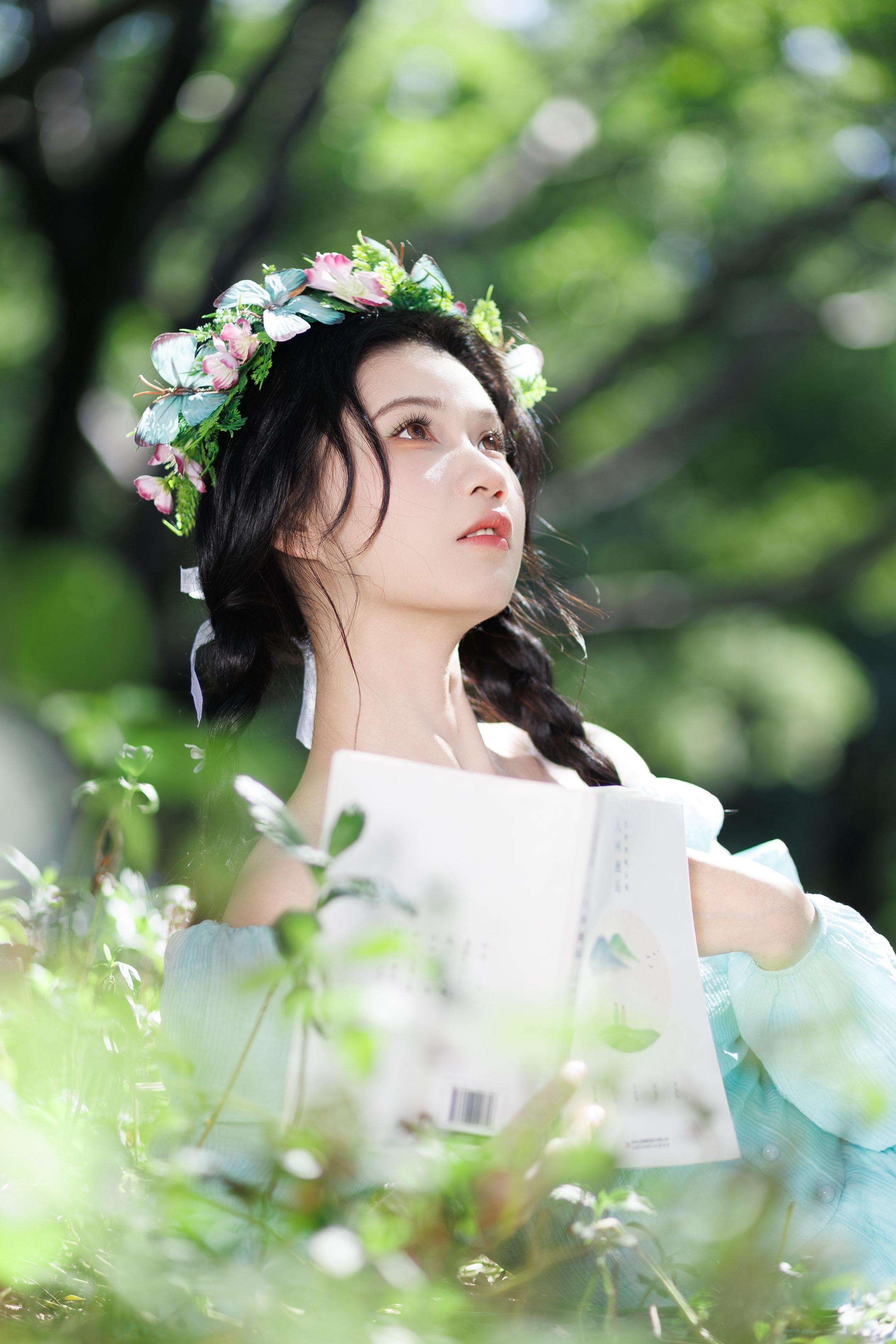 春天，永远为绿色🍃心动💗。📷佳能r62+85 1.8  50 1.8
