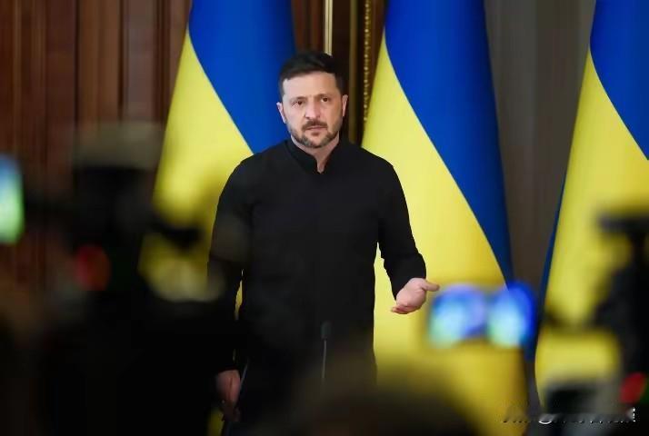 泽连斯基：乌克兰的首要任务是早日结束战争，准备重启与俄谈判