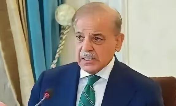 果不其然。
巴基斯坦规划部长阿赫桑·伊克巴尔突然宣布了：承认没有把中国—巴基斯坦