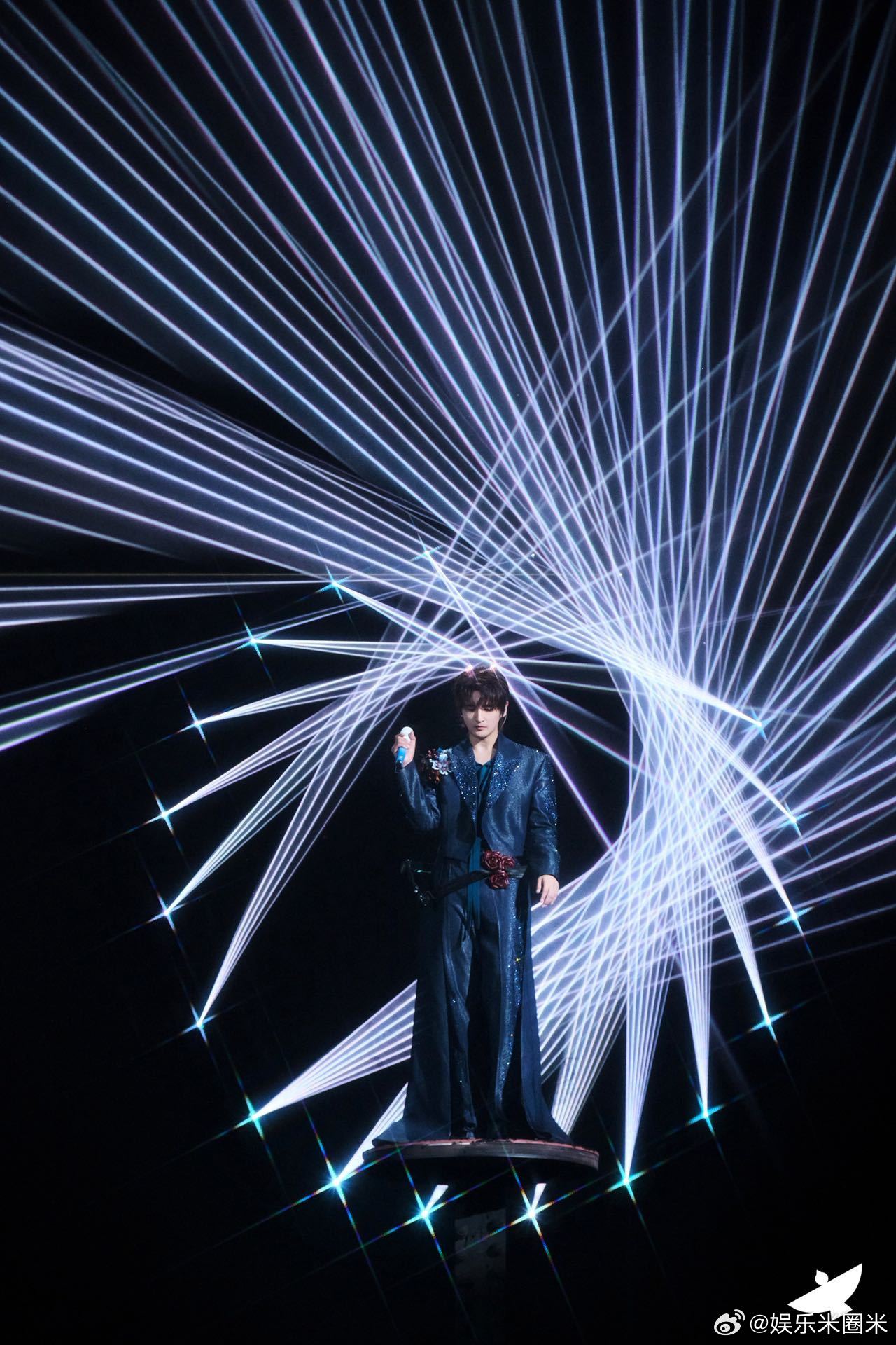 张远回应第一次来苏州开演唱会张远终于来苏州开演唱会了！他以感叹号抒发激动，彩排认