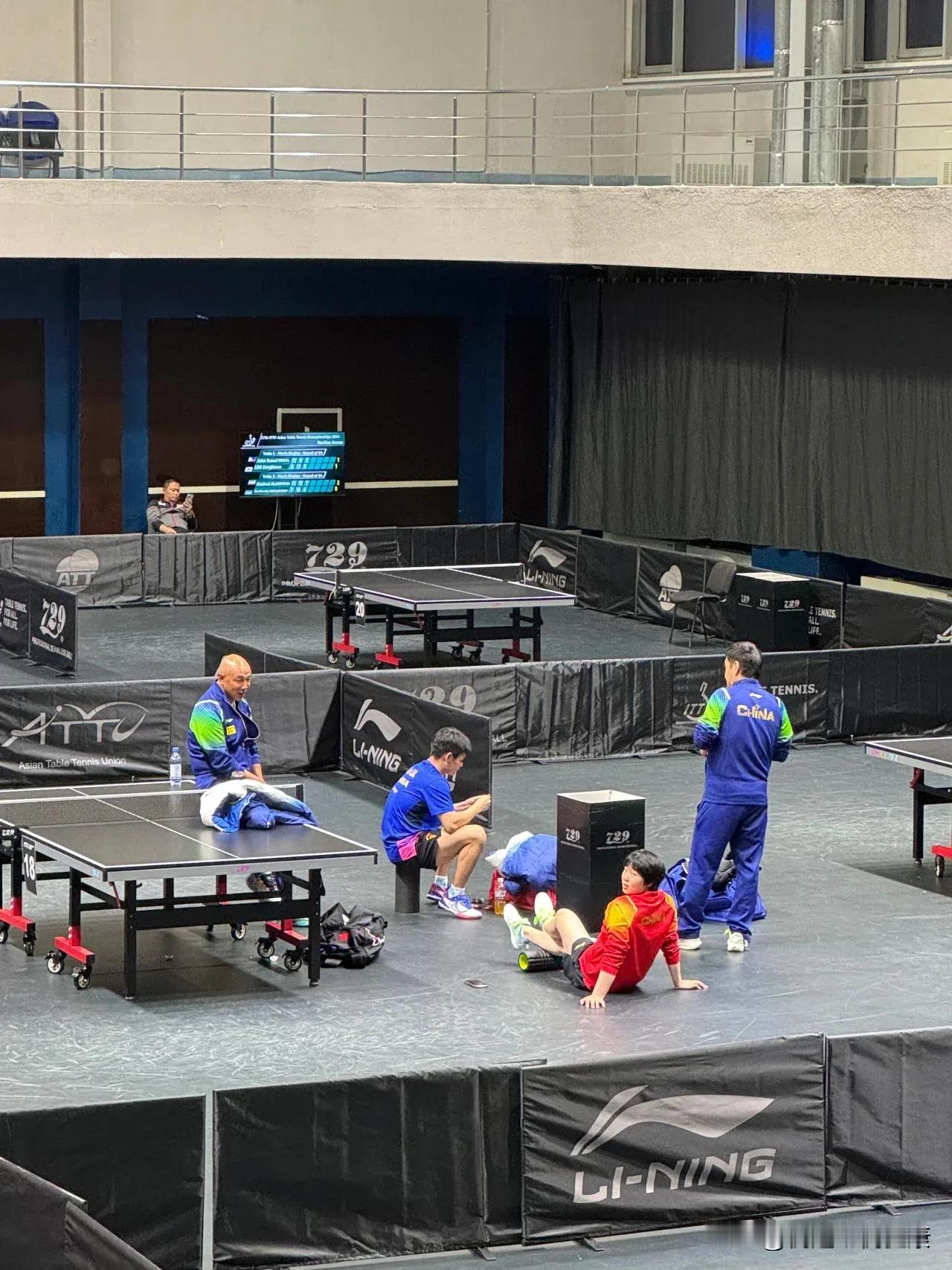 新“四口之家”闪耀亚锦赛。

随着巴黎奥运周期的结束，国乒进入了新的备战周期，其