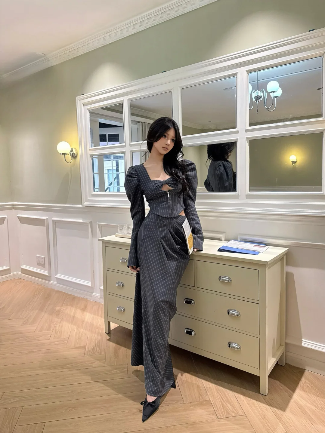 A piece of gray🗄️