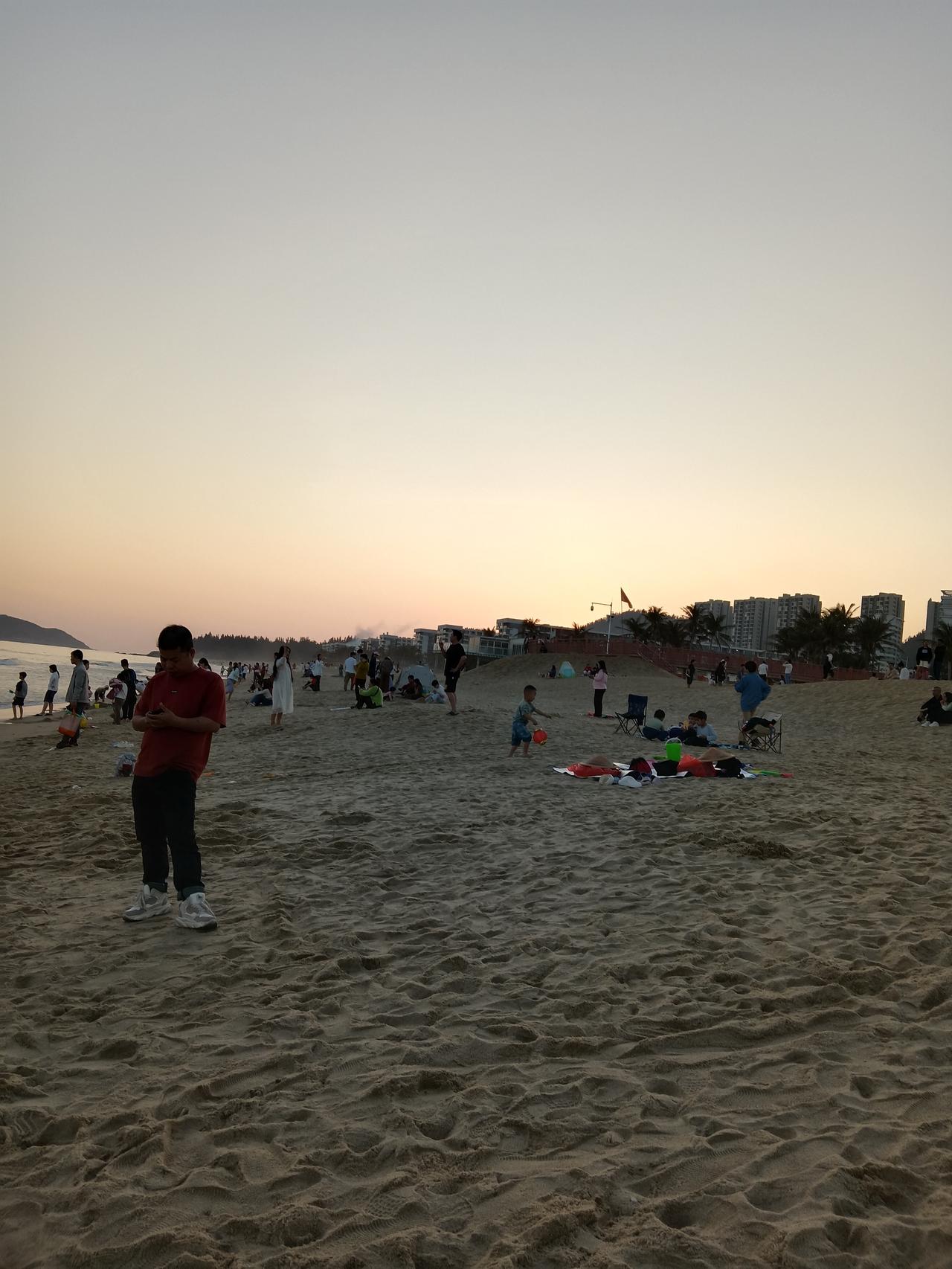 分享一张相册里随手拍的天空