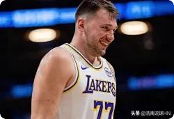 NBA全明星第二轮票选公布，东西部16大球星混合排名为:

1、东契奇，西部第三