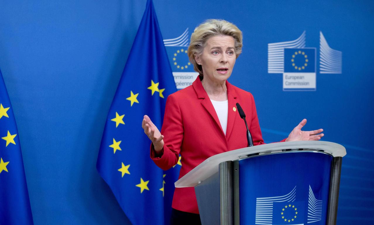 “荷兰经济大臣卡雷曼斯近日宣布暂停对中国控股的安世半导体干预，这一决定引发行业广