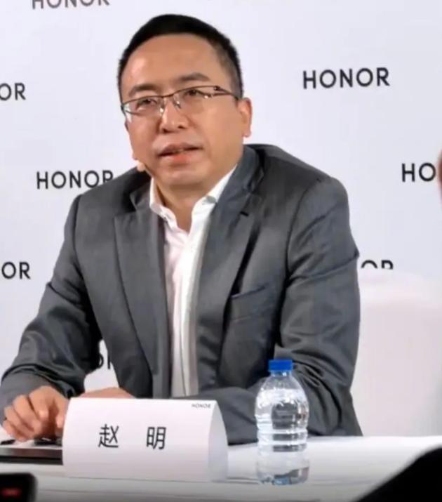 所谓的干翻华为，真的不是说说而已！

很多人想，华为5G和麒麟都回归了，荣耀什么