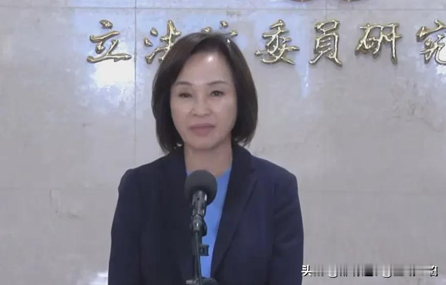 高雄市真的可能要变天，最新民调，赖瑞隆输柯志恩6.3%
最近一段，高雄的选情因为