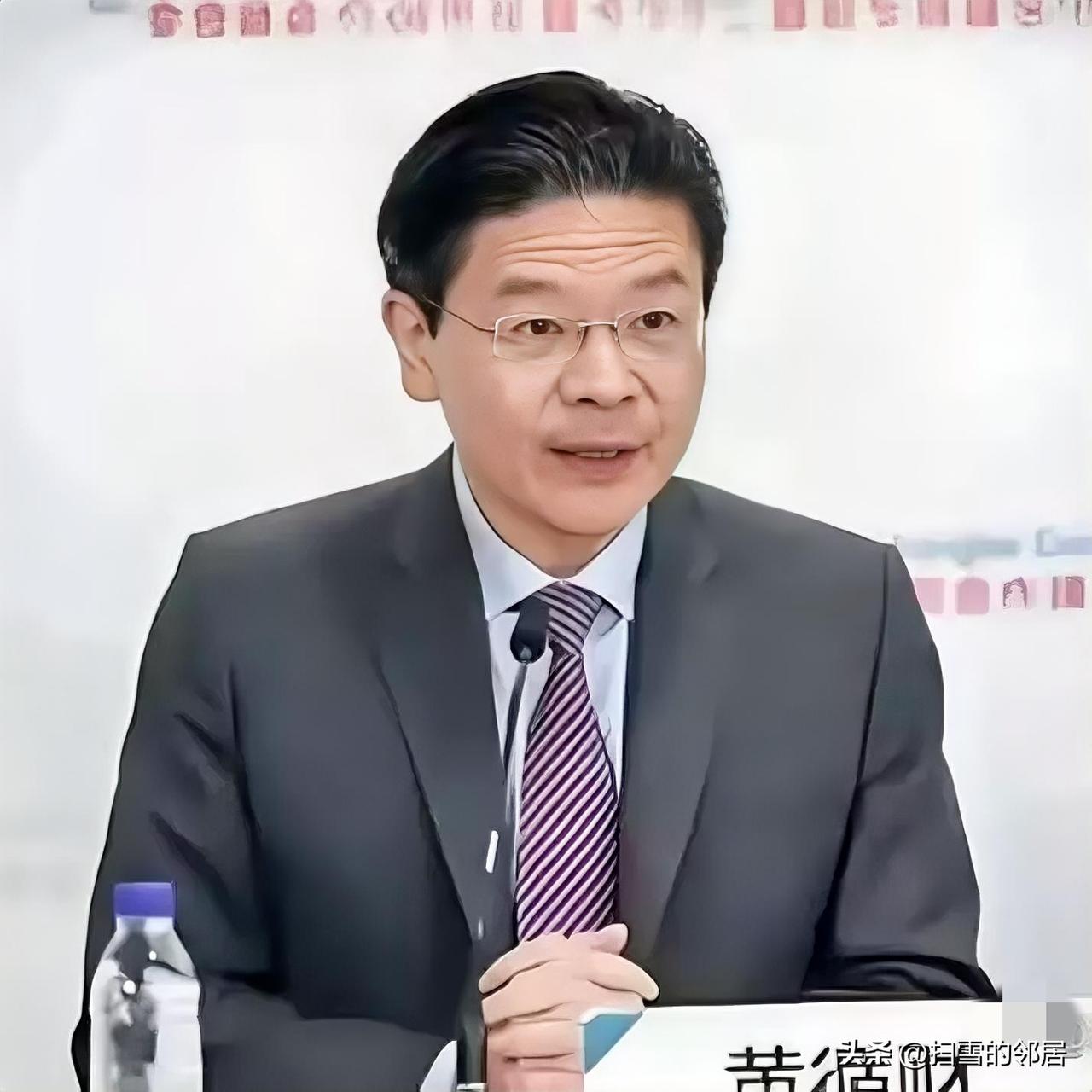新加坡总理黄循财，在博鳌论坛上扔下几句硬话。
他说，现在这个世界，规矩快没人听了
