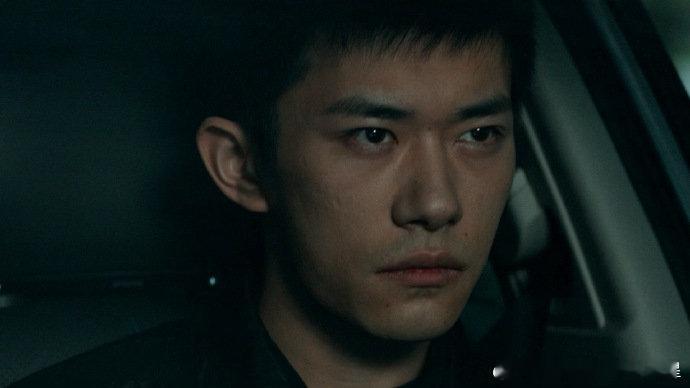 易烊千玺惊蛰无声短发易烊千玺惊蛰无声短发 