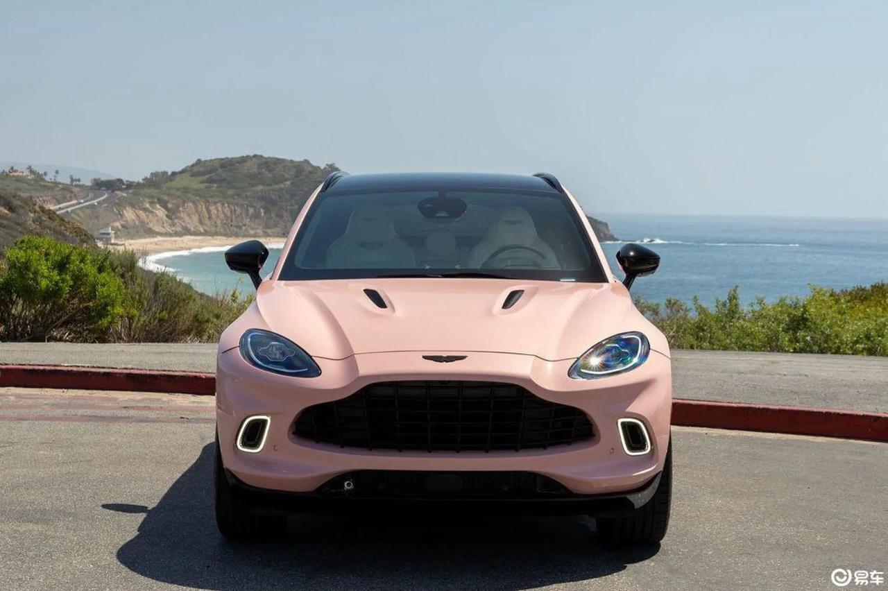 【车主：动力系统传动系统全部来自于奔驰AMG,发动机应该和现在的G63同款】
阿