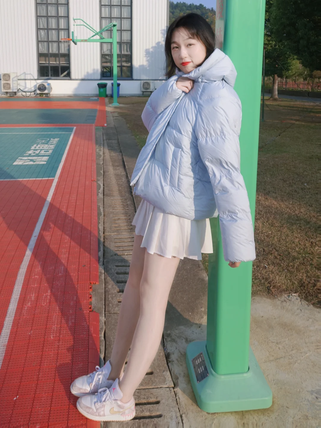 可以悄咪咪抱你一下嘛😚