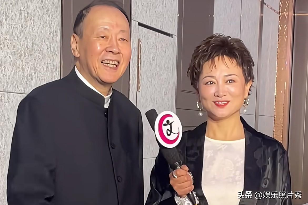 不抢戏，不油腻！男的演技“一流”，女的20年前，红到发紫！

男的给人一种“老实