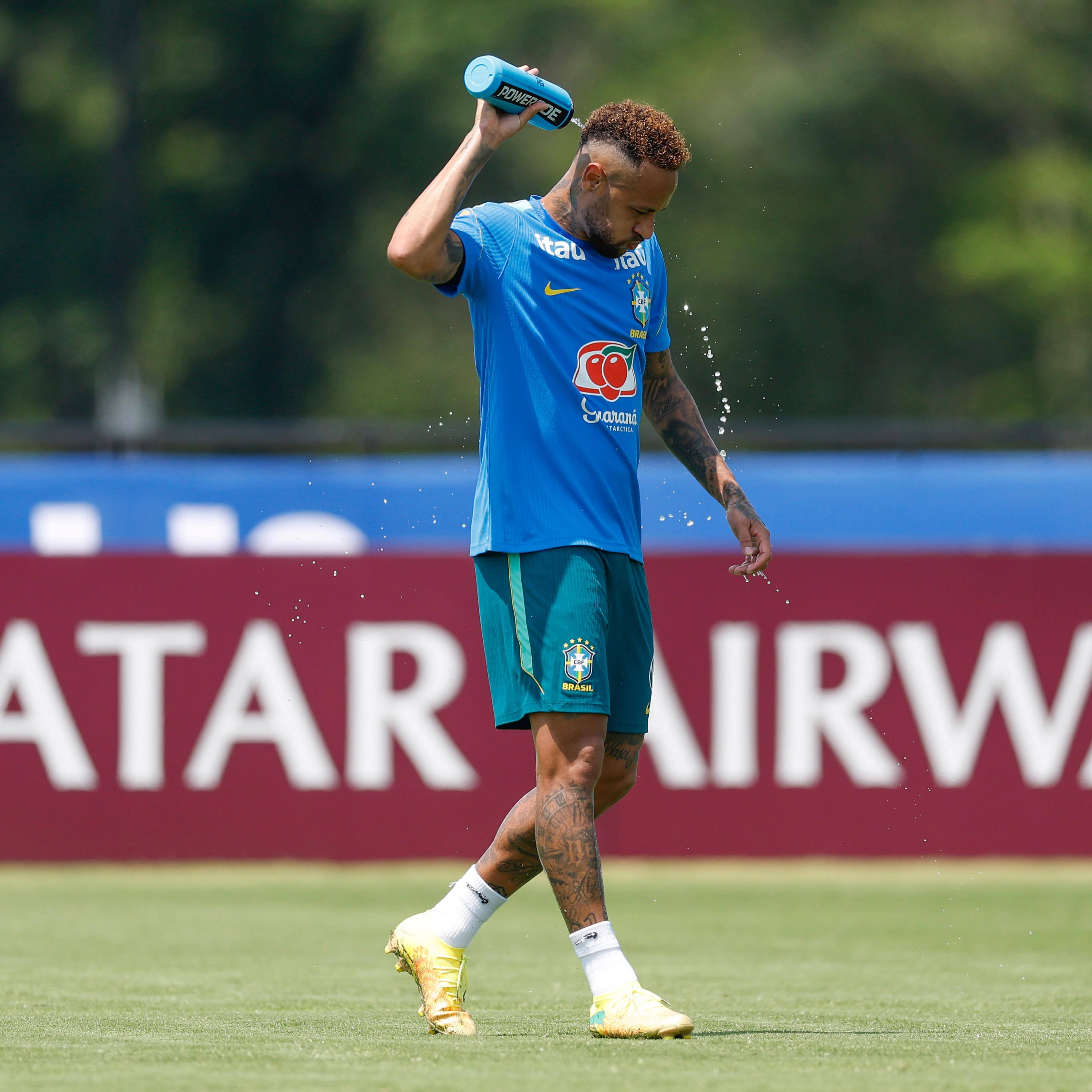 内马尔  马儿官网ins更新，今日训练照片：勇往直前🇧🇷 ⚽🔥 