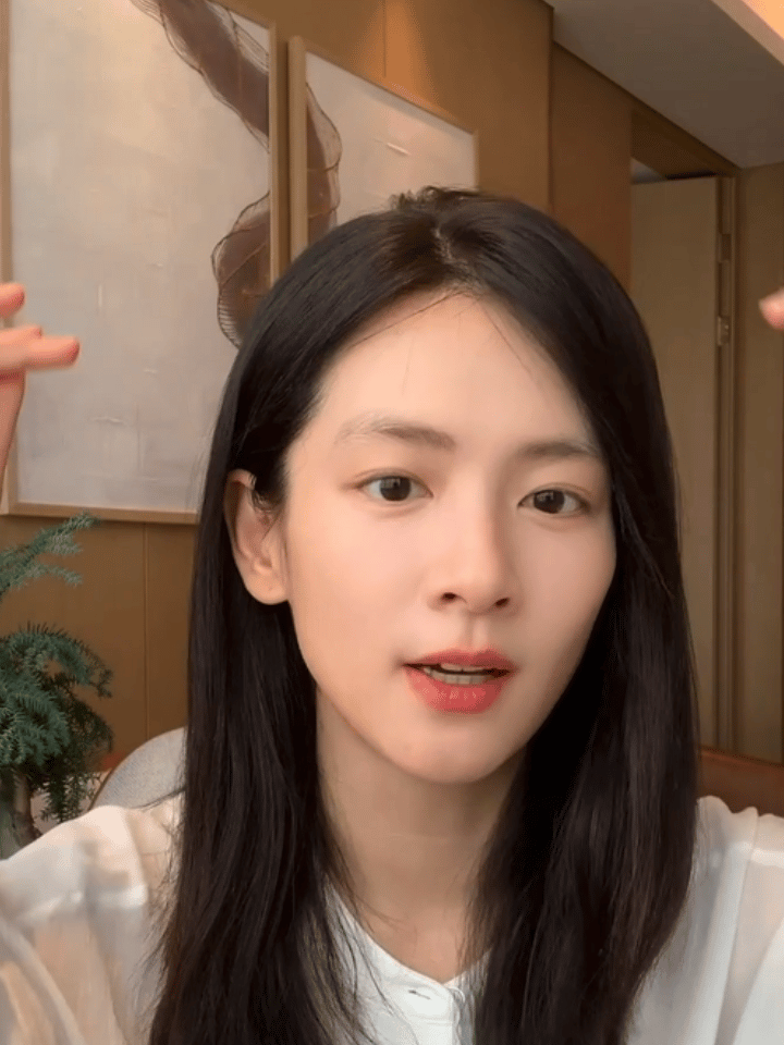 陈昊宇 💛陈昊宇新话剧初步举证 chy陈昊宇泰莎 ⚡prada品牌大使陈昊宇 
