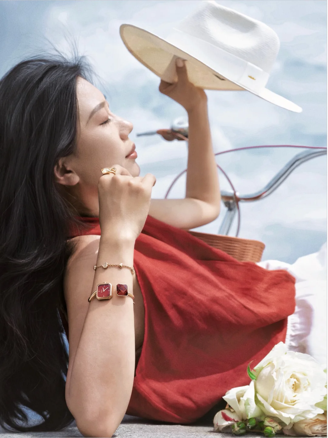 春日赴约，腕间藏诗