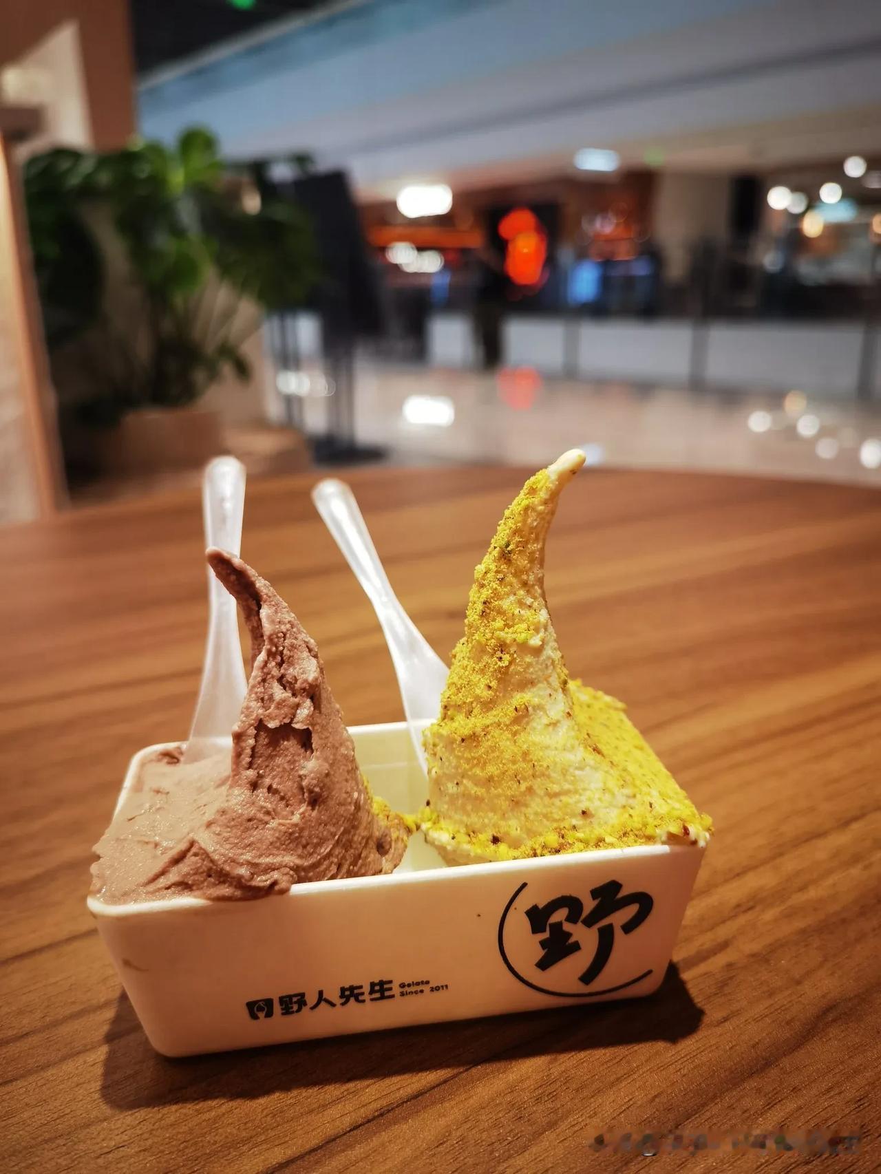 “我突然意识到自己真的很好，因为我永远乐观，坚强勇敢，即便遇到难过的事，也只是晚