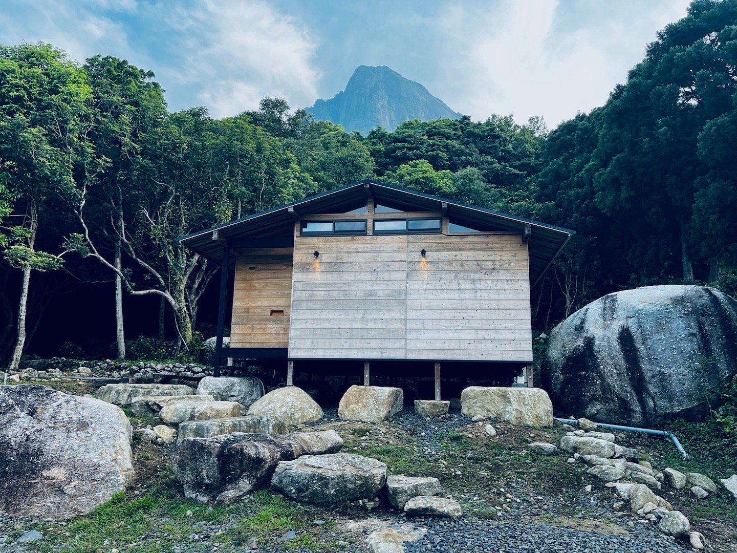 『达人的选择』到达屋久岛我选择的民宿，心情顿时大好。不愧是旅行大师，仅仅通过几张