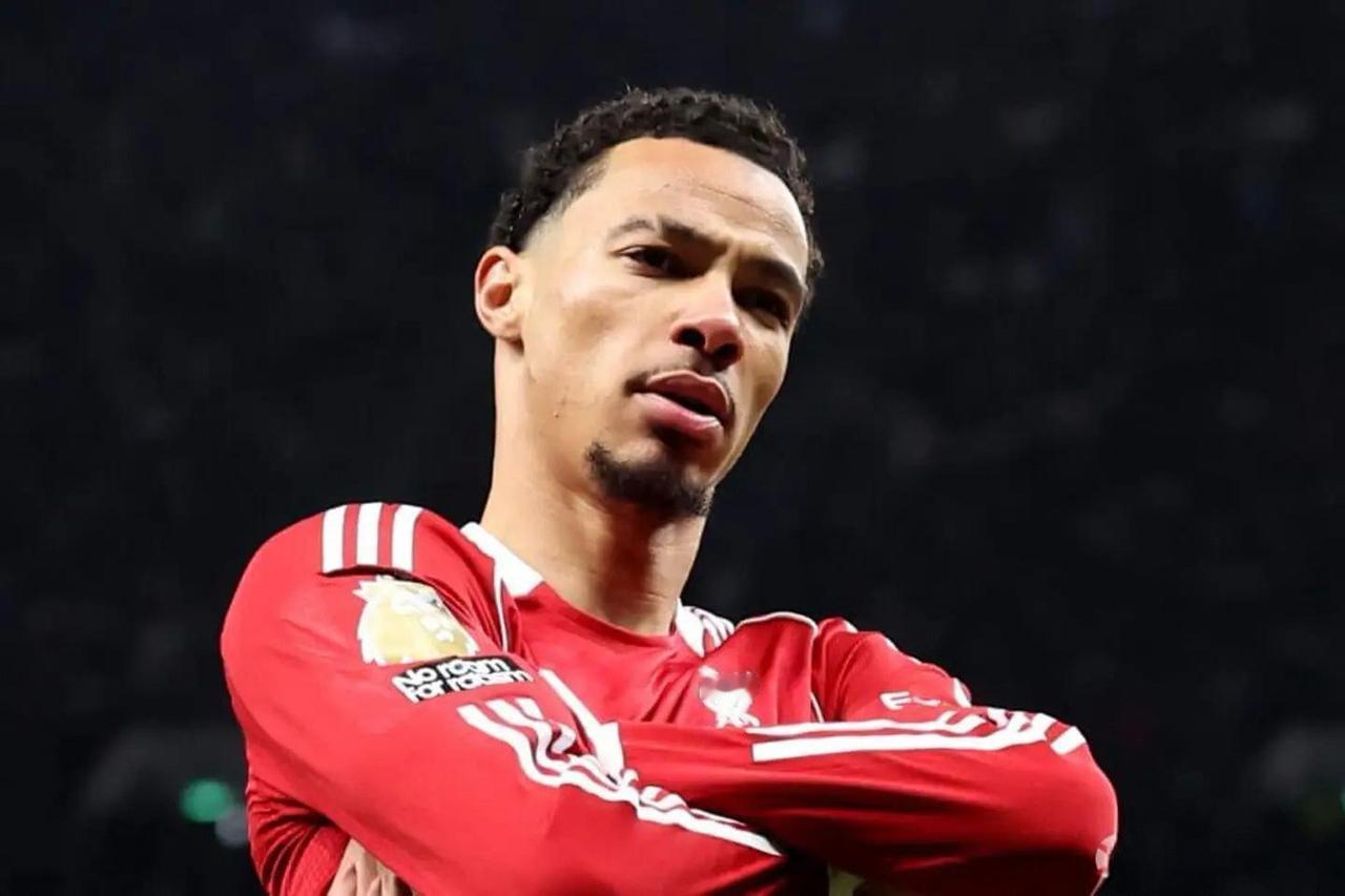 利物浦、阿森纳、切尔西、曼联、纽卡这几支英超强队今夏都花大价钱引入了新中锋。截止