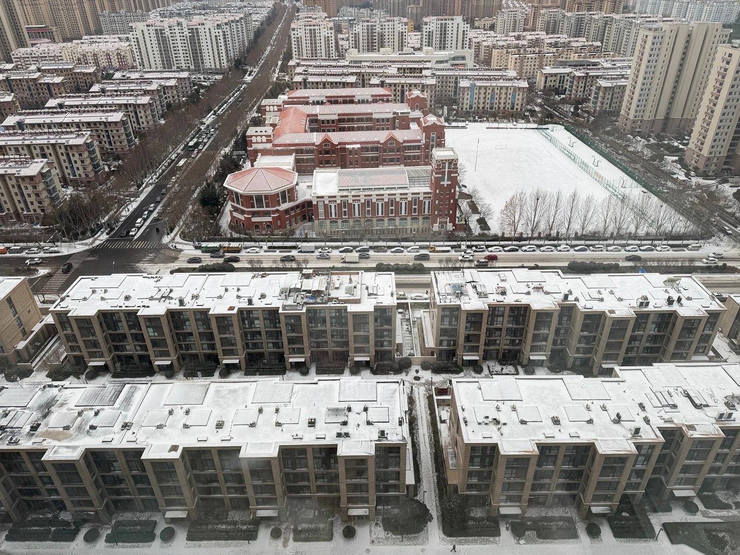 早上好！青岛终于积雪啦