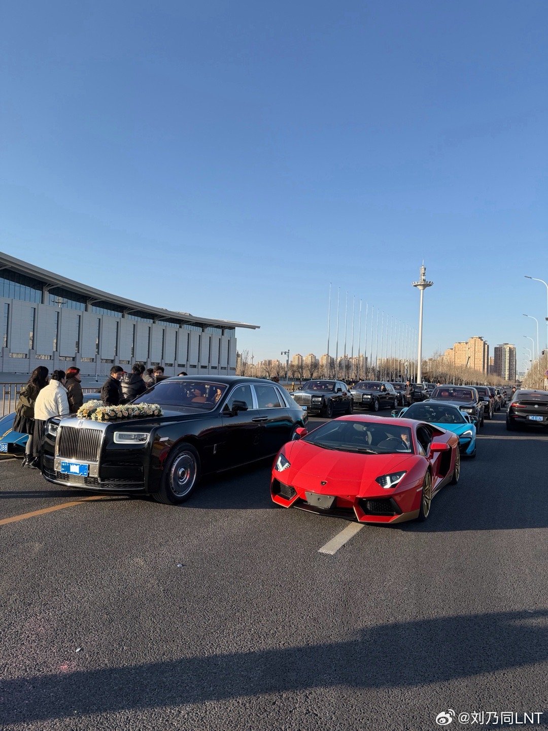 来吃席！兰博基尼 天津