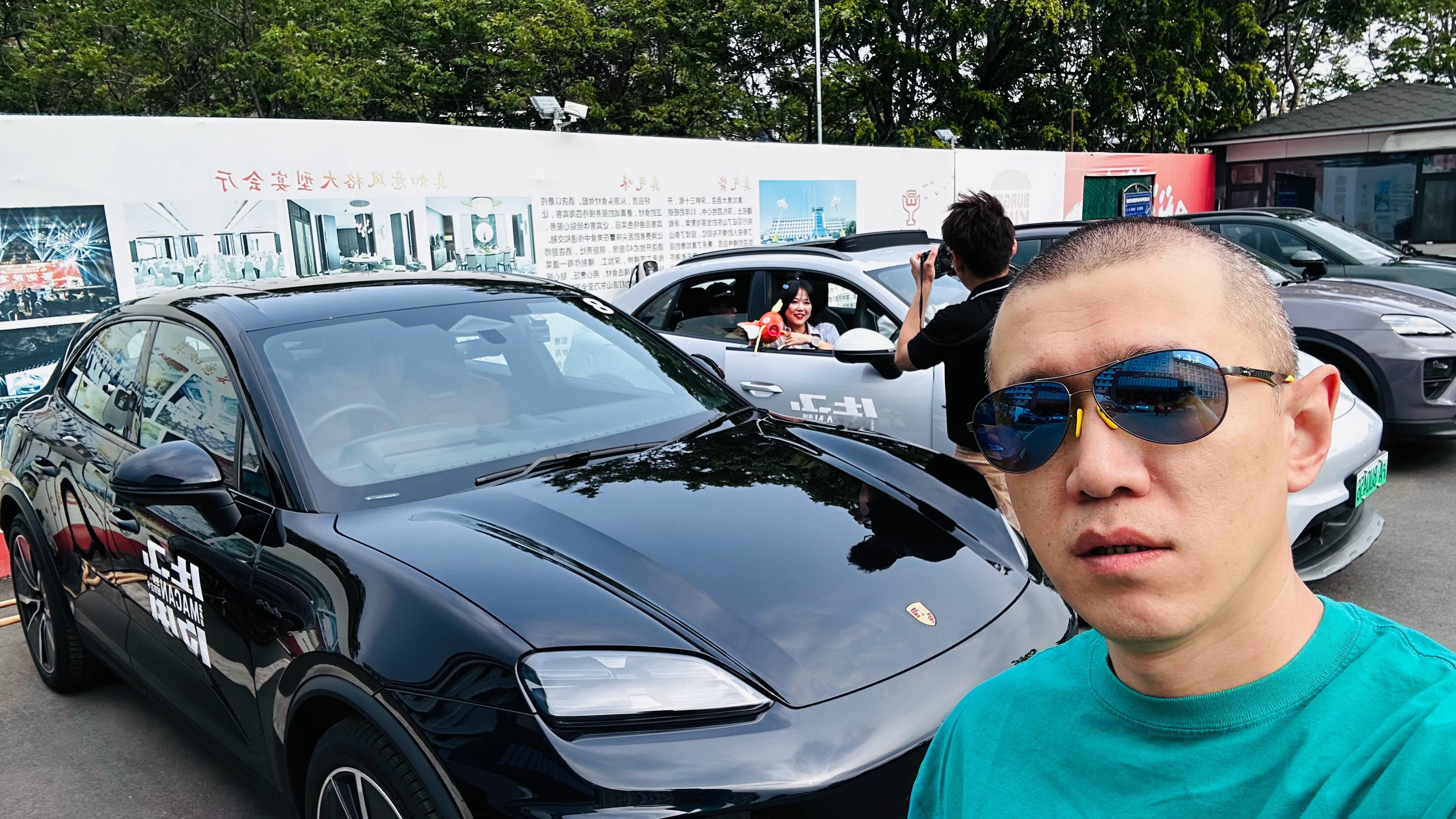 早 别不正经说车保时捷 ​​​