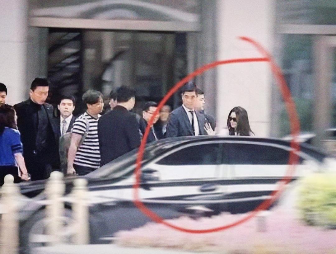 全智贤新剧开播即“扑街”
开百万宾利住9亿豪宅
辱华后装聋作哑彻底败光路人缘！